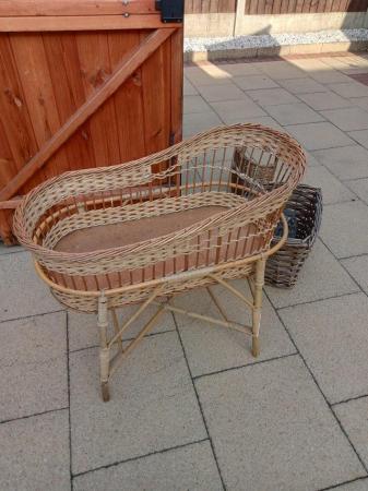 Image 3 of Vintage wicker baby's crib, excellent condition