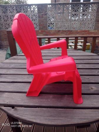 Image 2 of Childs Red fan Chair, used, in good condition