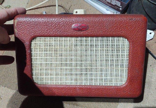 Image 3 of Old Original R55 Roberts Radio