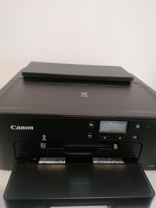 Preview of the first image of Canon PIXMA printer for only £15.