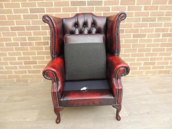 Image 10 of Chesterfield Queen Anne Ox Blood Excellent Armchair (UK Deli