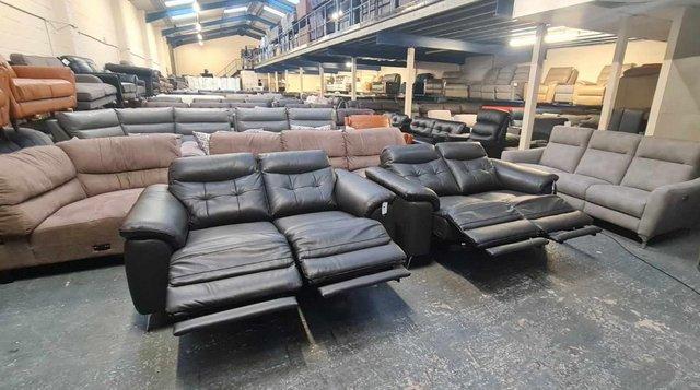Image 12 of La-z-boy Sloane grey leather recliner 2x2 seater sofas