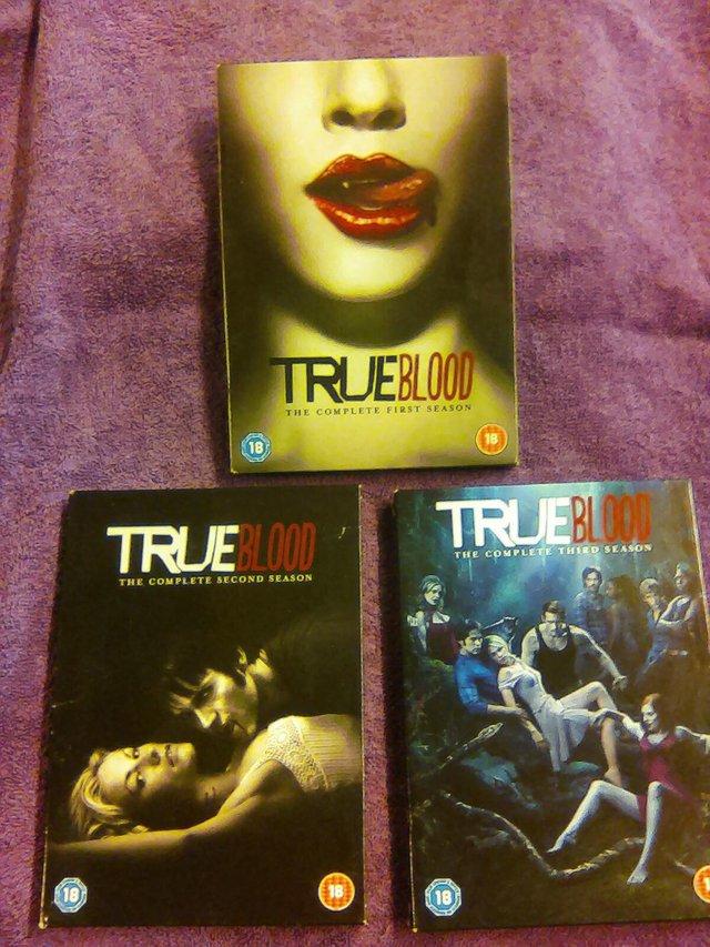 Preview of the first image of TRUE BLOOD vampire dvds for sale.