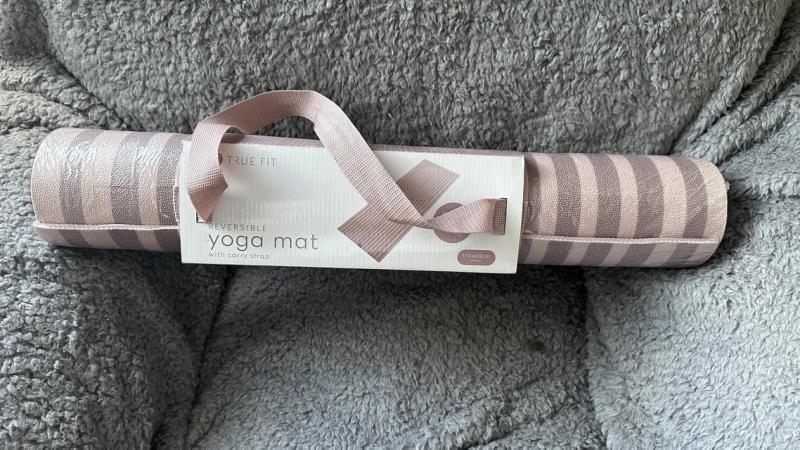 Image 1 of TrueFit yoga mat and carrying strap ( new sealed )