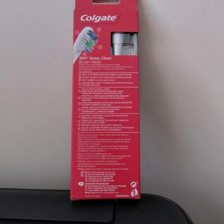 Image 2 of Colgate Pro Clinical Refill 4 Pack