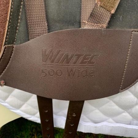 Image 6 of Wintec 17 inch  500 Wide Dressage Saddle