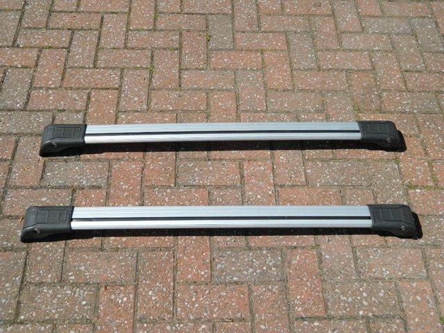 Preview of the first image of Car roof bars for Hyundai Santa Fae..