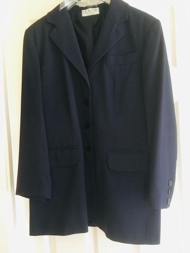 Preview of the first image of Ladies Suit Jacket ( colour is navy ).