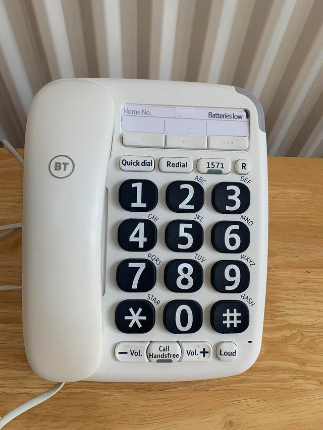 Preview of the first image of LARGE BUTTON TELEPHONE HANDS FREE OPTION.