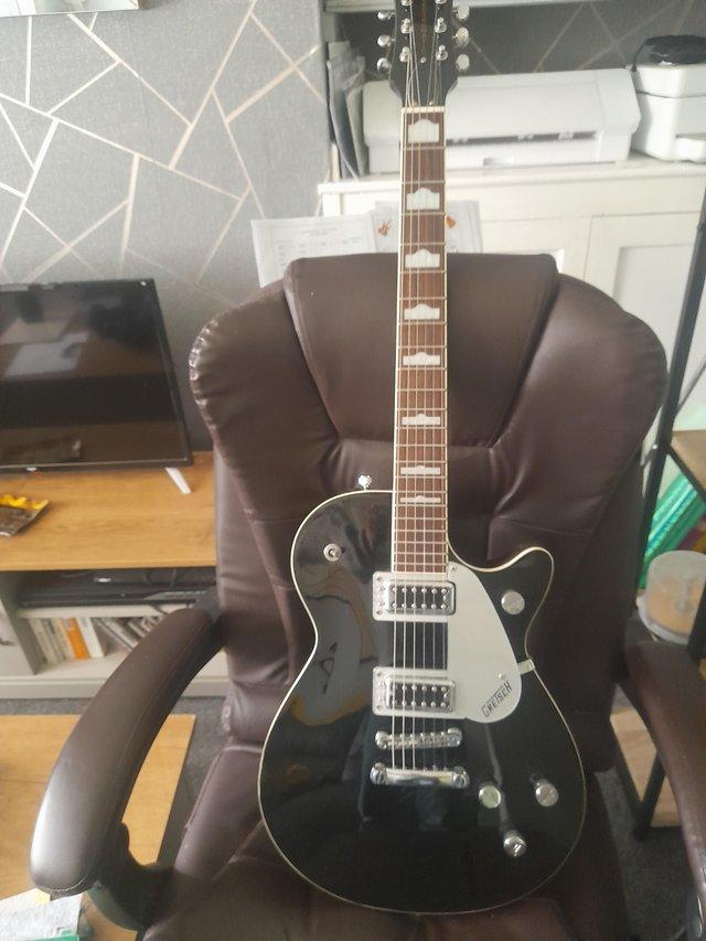 Preview of the first image of Gretsch Electromatic guitar.