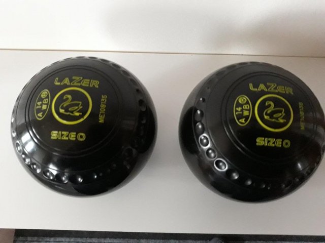 Preview of the first image of Taylor Lazer size 0indoor bowls.