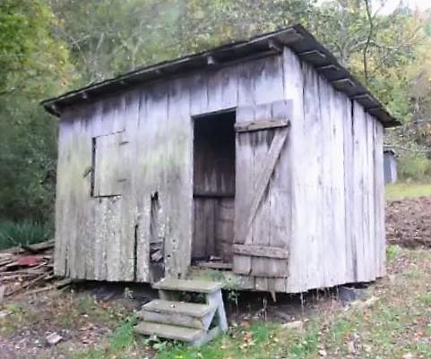 Preview of the first image of FREE CLEARANCE EMPTYING SERVICE SHED OUTHOUSE BARN GARAGE.