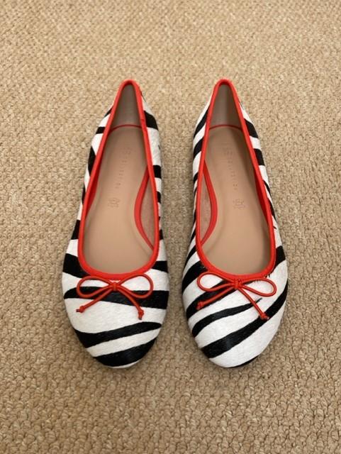 Preview of the first image of M&S Leather Zebra pumps UK Size 8.