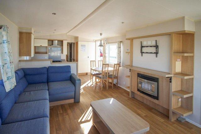Image 7 of Willerby Avonmore 2014 static caravan at Allhallows, Kent