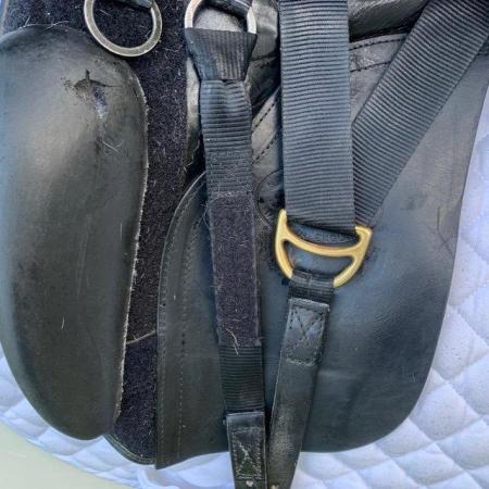Image 5 of Kent & Masters 17” High Wither Dressage saddle