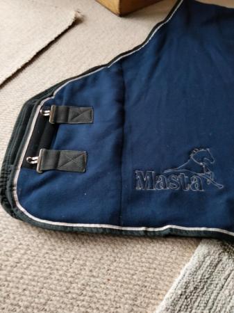 Image 6 of Masta pony 5' 3" blue fleece rug