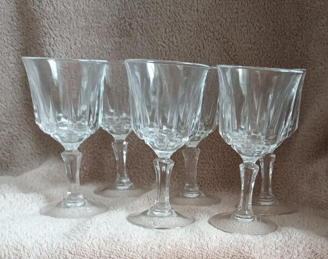 Preview of the first image of Edinburgh Crystal Sherry Glasses.