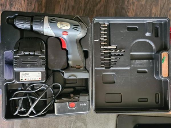 Image 1 of Cordless Drill/Screwdriver - Battery, Charger & Case