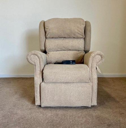 Image 3 of NOPAC LUXURY ELECTRIC RISER RECLINER BEIGE CHAIR CAN DELIVER