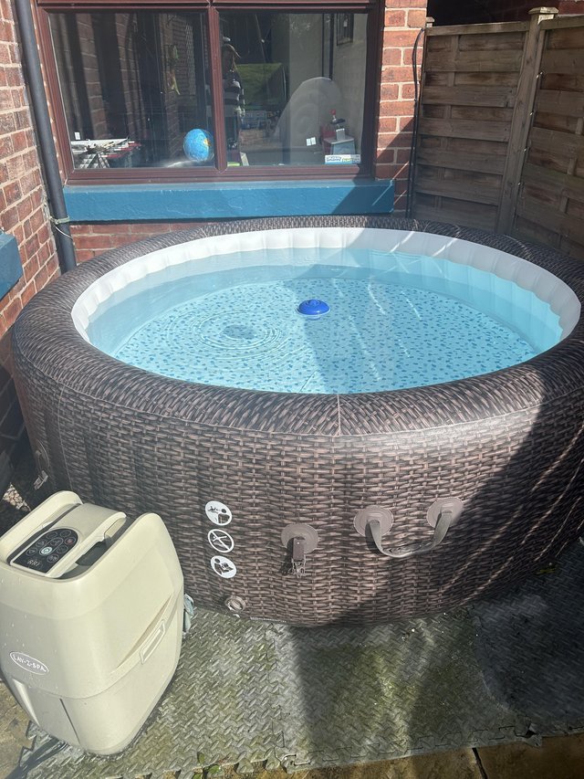 Preview of the first image of Lay-Z-Spa St Moritz hot tub.
