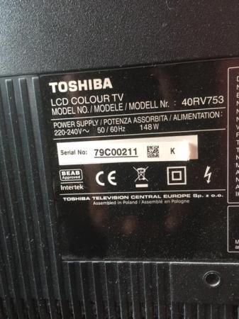 Image 3 of TOSHIBA REGZA 40"TV with remote
