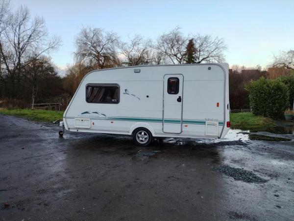 Image 1 of Swift challenger 480se. 2 birth mint condition