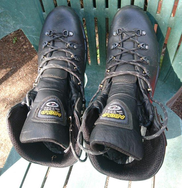 Preview of the first image of Asolo Mens Powermatic 200 GV Walking Boots Size 12 (47).