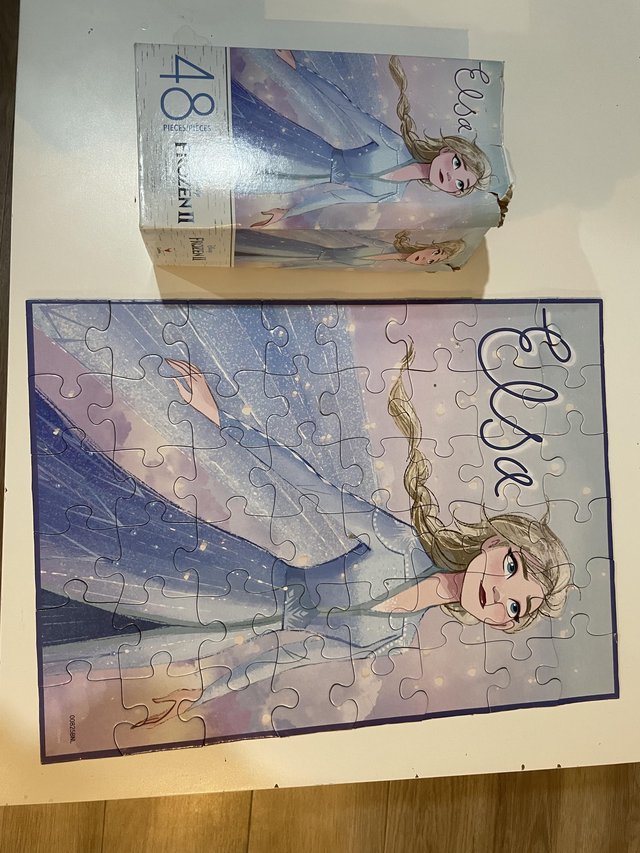 Preview of the first image of Frozen and LOL puzzles  48 pieces.