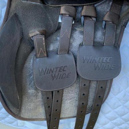 Image 2 of Wintec wide 17 inch gp saddle