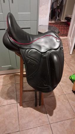 Image 2 of Black Sue carson secret weapon dressage saddle for sale