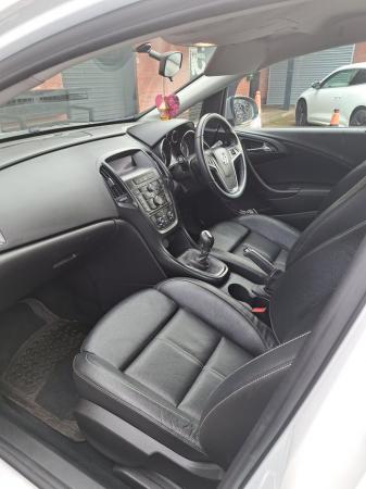 Image 2 of Vauxhall Astra Limited Addition 1.4