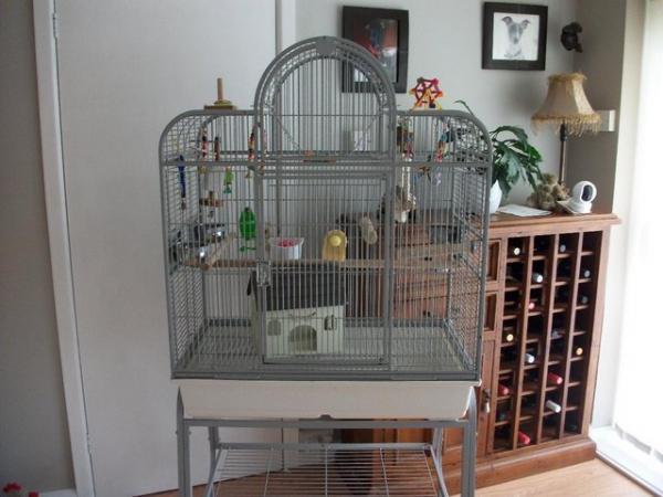 Image 5 of Large Bird Cage in very good condition
