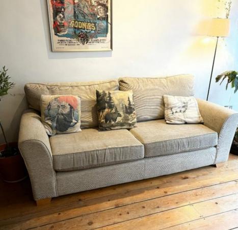 Image 1 of 3 seater sofa vgc can deliver