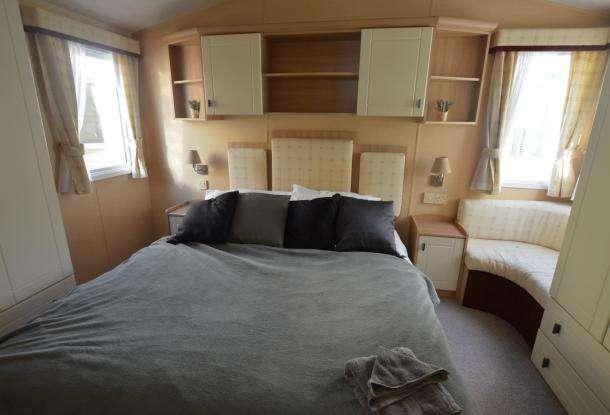 Image 4 of Un-sited 2 bed Willerby Leven RS 1511