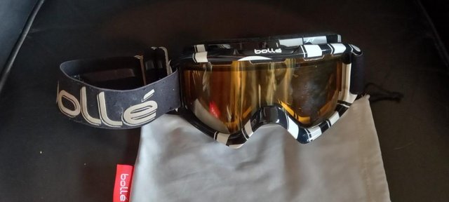 Preview of the first image of Bolle Ski Or Boarding Googles In Excellent Condition.