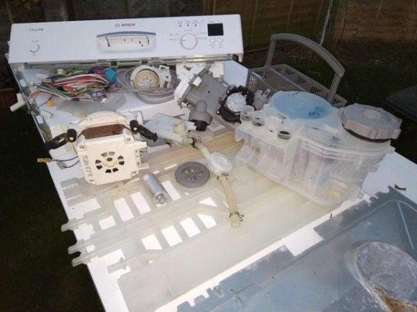 Image 2 of Bosch Classixx Dishwasher - Dismantling for parts