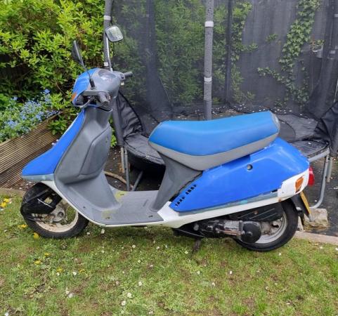 Image 3 of 1992 Honda Vision MET-in 50cc Moped Scooter