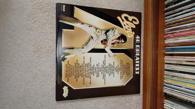 Image 2 of Elvis Presley 40 Greatest Hits Double vinyl album