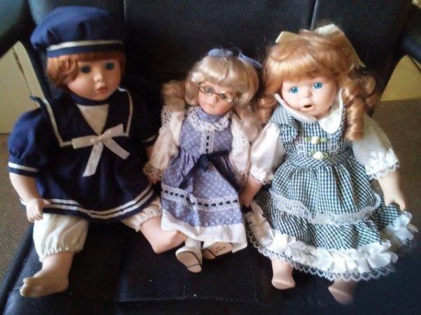 Image 2 of Porcelain China Dolls Good Condition