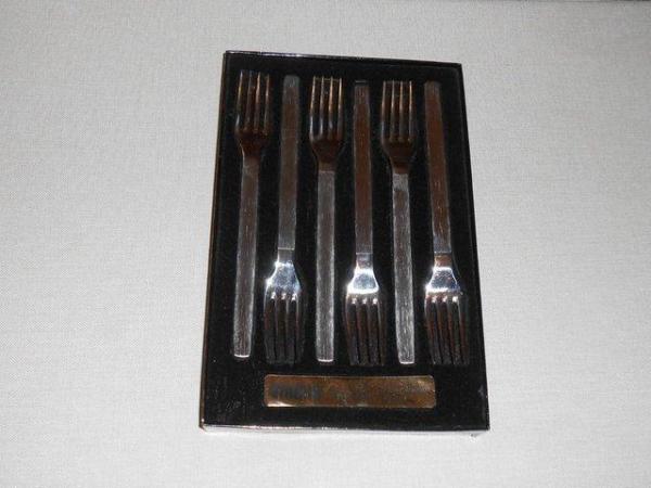 Image 2 of Viners Stainless Steel 6-piece “Sable” Table Forks (boxed)