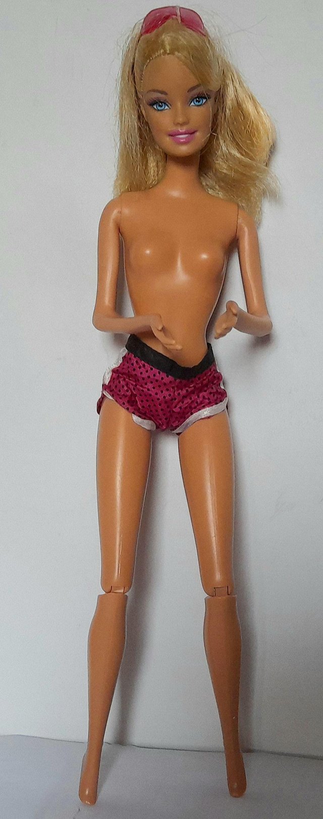 Preview of the first image of BARBIE DOLL 1992 ARTICULATED 30 cm VERY GOOD.