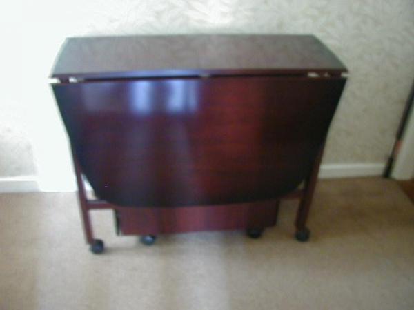 Image 1 of Dining room drop leaf table