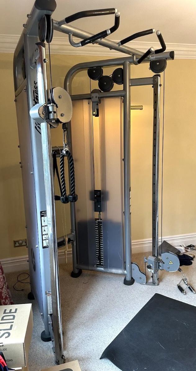 Preview of the first image of Life Fitness Signature Series Cable Crossover Machine.