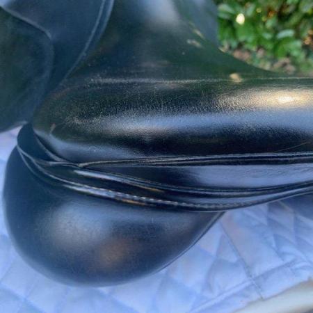 Image 21 of Kent and Masters 17.5 inch gp saddle