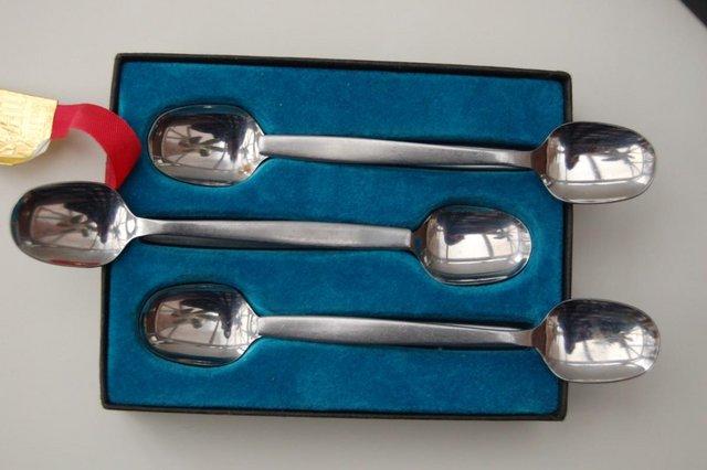 Image 6 of Viners 'Chelsea' Stainless Cutlery, Mostly in VGC