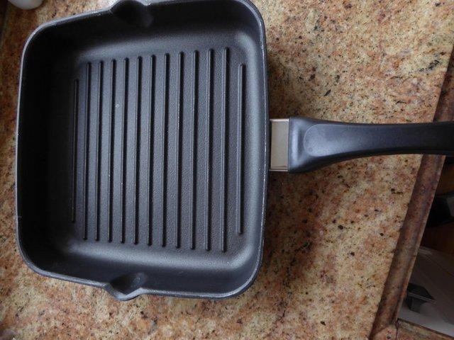 Preview of the first image of Stellar Cast Iron Grill Pan....
