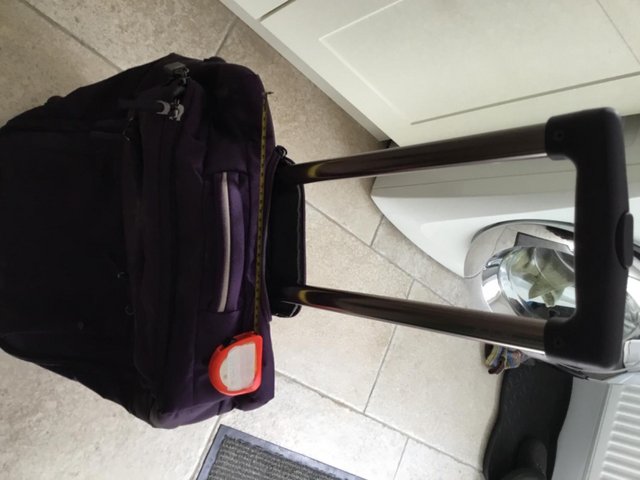 Preview of the first image of Suitcase for sale for your holidays?.