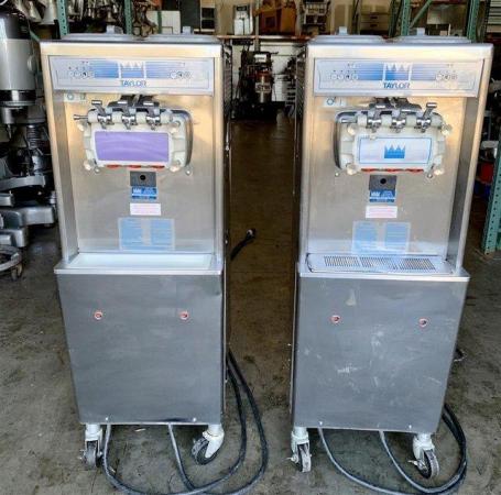 Image 2 of TAYLOR Two Flavor and Twist Ice Cream Machine