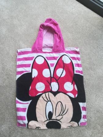 Image 1 of Child's hooded Minnie Mouse beach towel (& Spider Man)