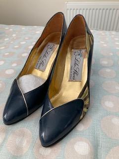 Image 3 of Spanish leather Ladies heeled shoes